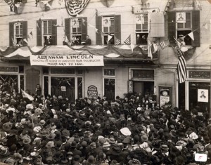 President-elect Lincoln excites city crowd